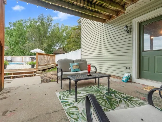 $374,900 | 4001 North 39th Court, St. Joseph, MO 64506