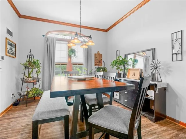 $374,900 | 4001 North 39th Court, St. Joseph, MO 64506