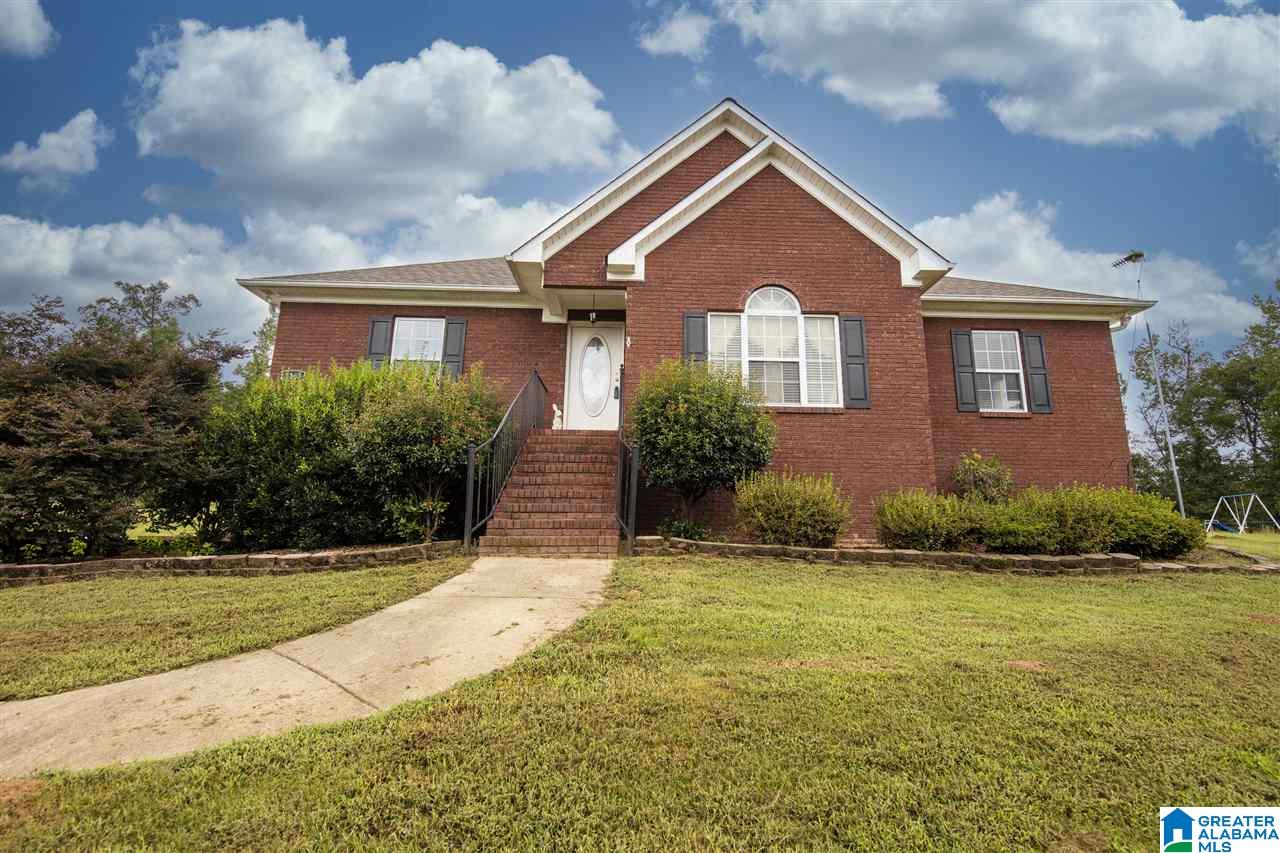 1145 Armstrong Loop Hayden, AL 35079 - Photo 3 of 43