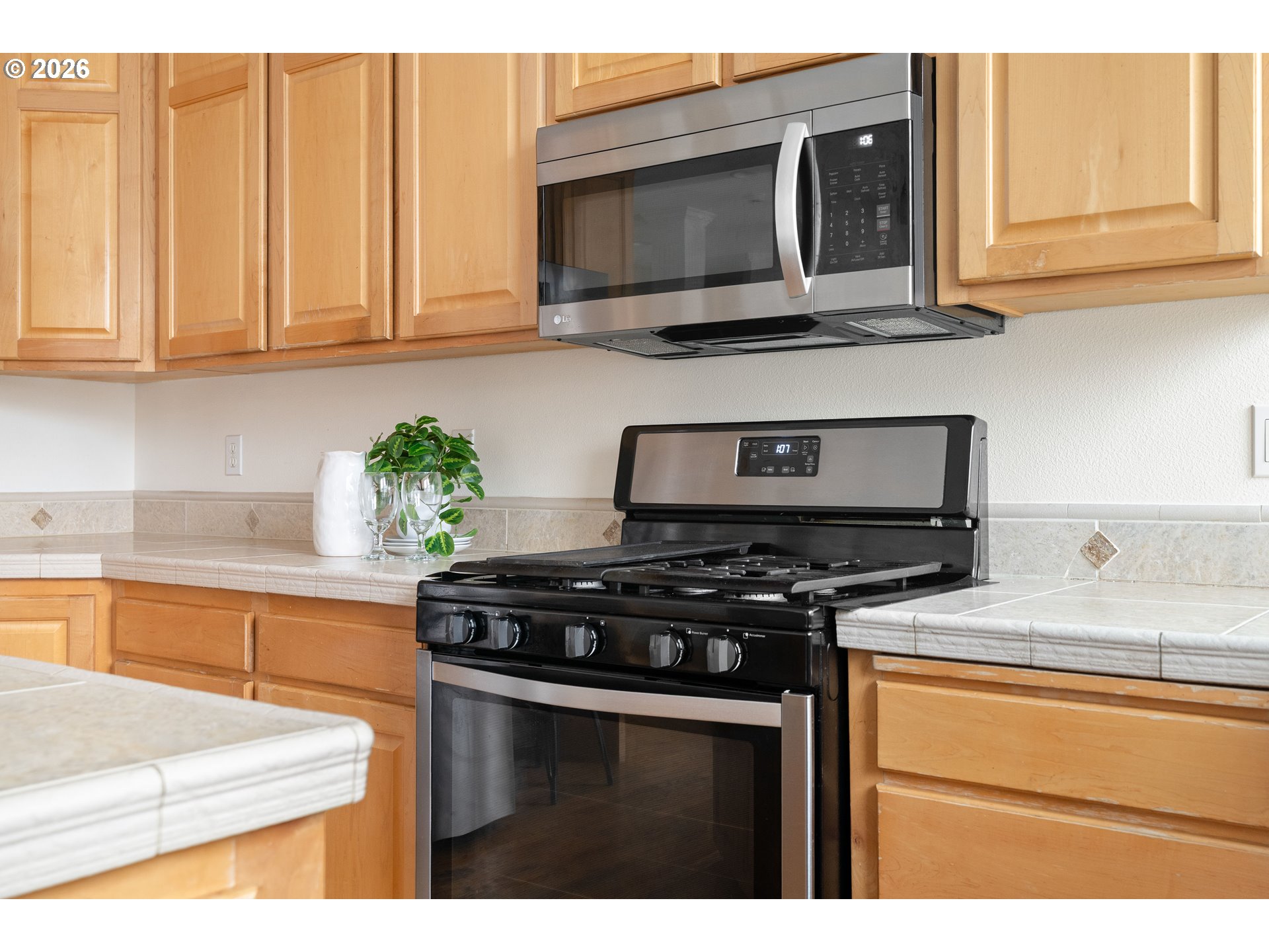 11736 Finnegans Way Oregon City, OR 97045 - Photo 17 of 48