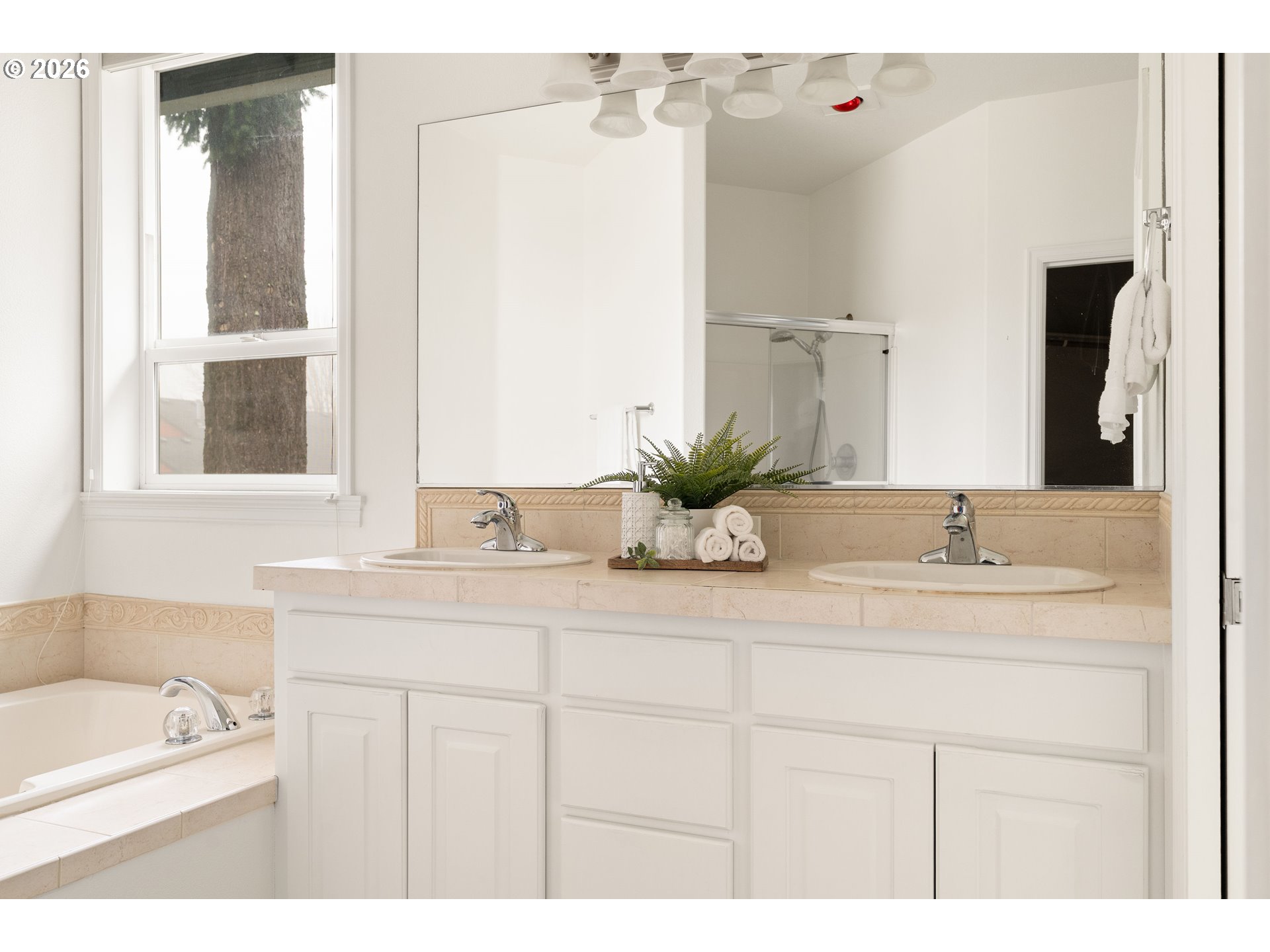 11736 Finnegans Way Oregon City, OR 97045 - Photo 39 of 48