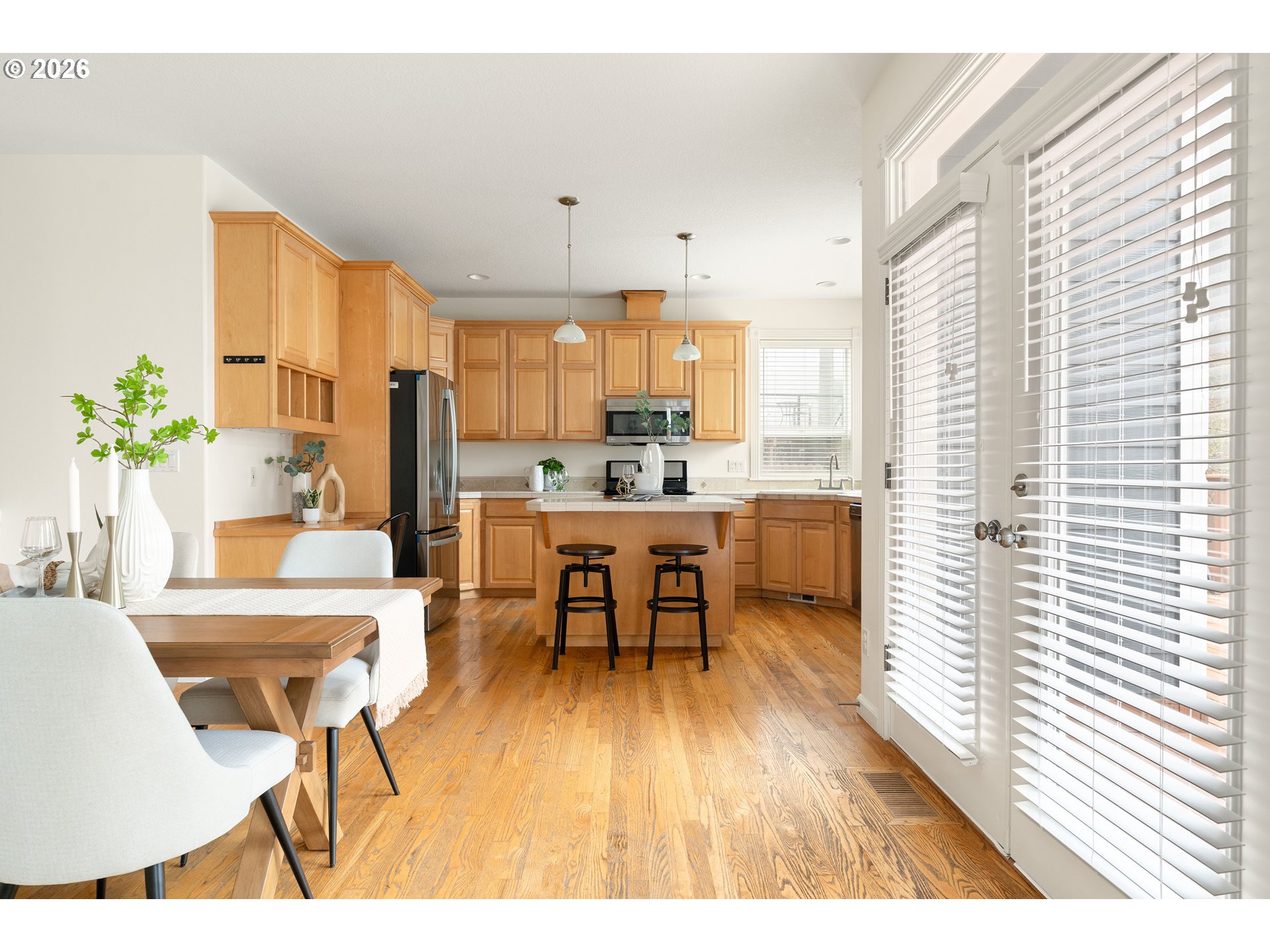 11736 Finnegans Way Oregon City, OR 97045 - Photo 10 of 48