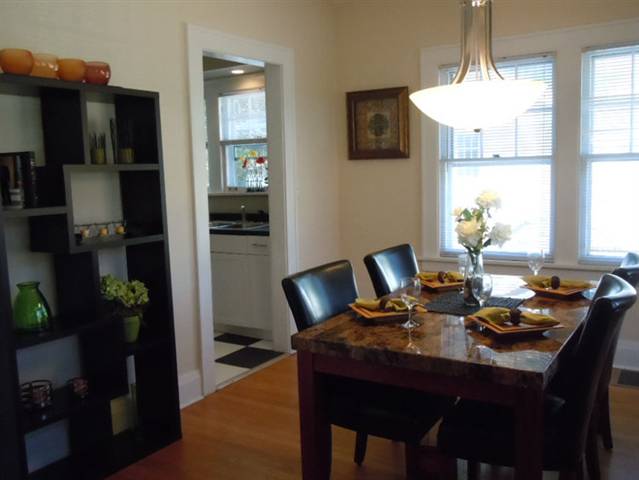 2641 Middle Road Davenport, IA 52803 - Photo 4 of 12 Gallery Image 4