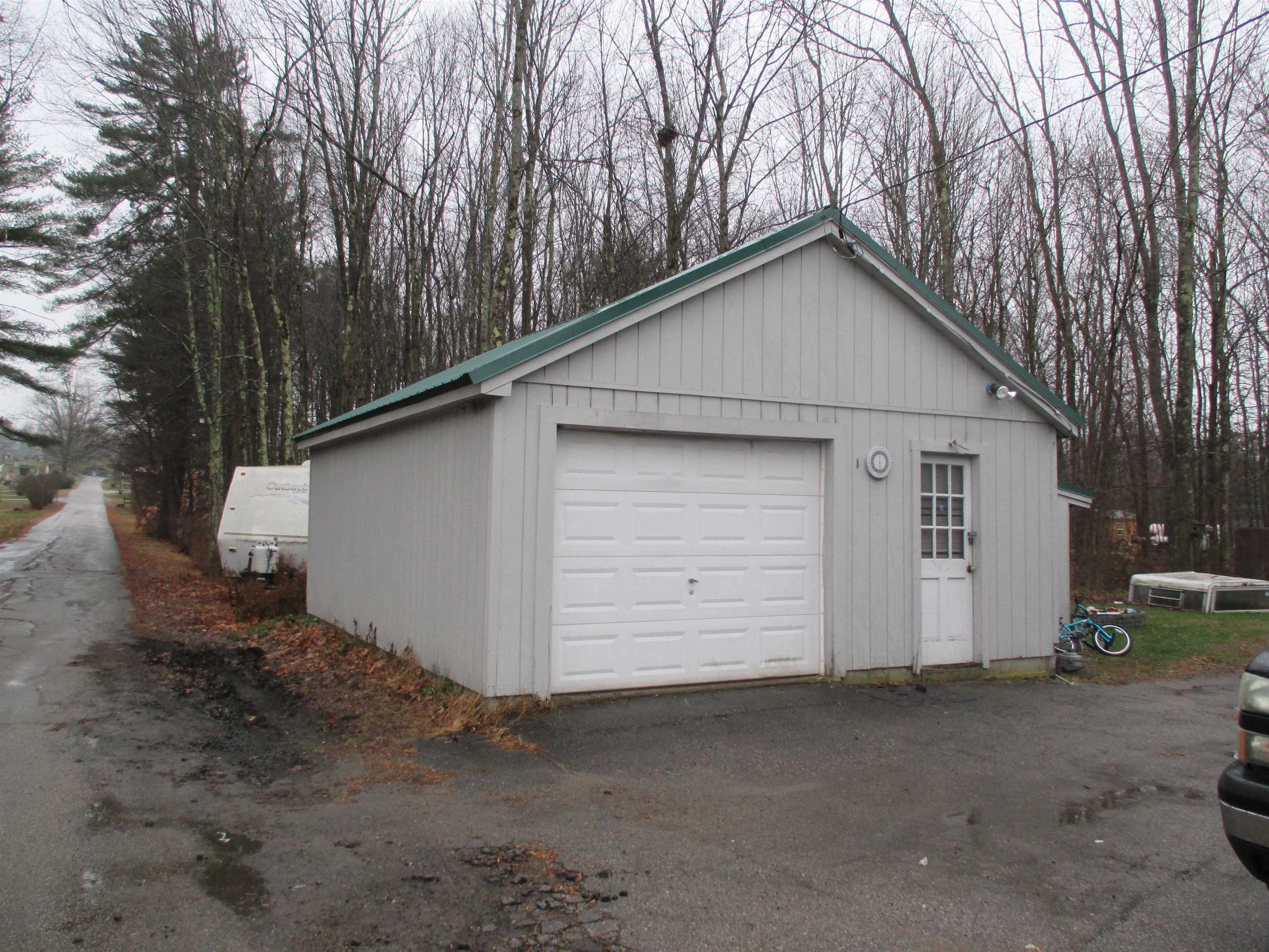 294 Main Street Farmington, NH 03835 - Photo 5 of 21