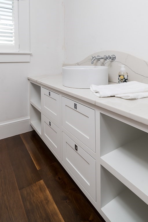 325 Ocean Avenue Marblehead, MA 01945 - Photo 15 of 36