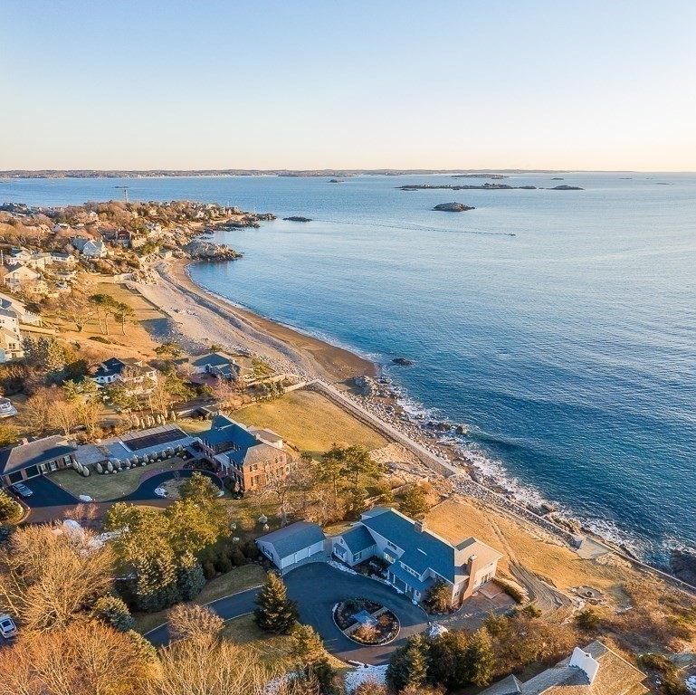 325 Ocean Avenue Marblehead, MA 01945 - Photo 17 of 36