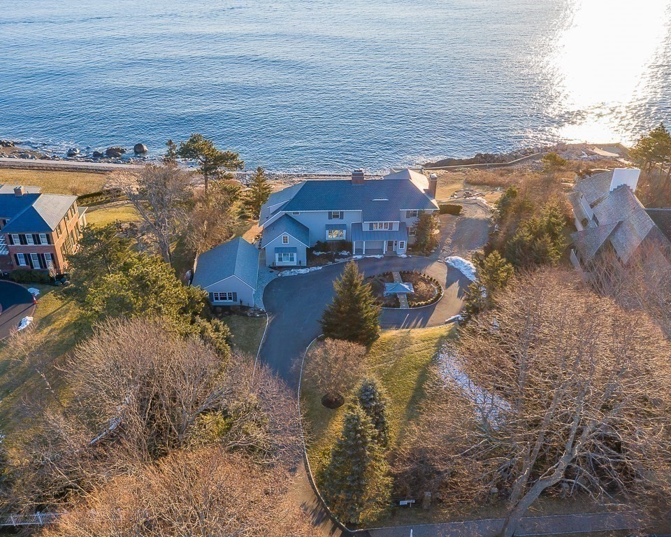 325 Ocean Avenue Marblehead, MA 01945 - Photo 22 of 36