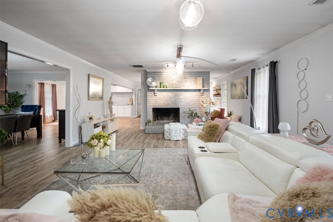 9820 Beaver Bridge Road Chesterfield, VA 23838 - Photo 26 of 51 Spacious living area featuring light-colored walls