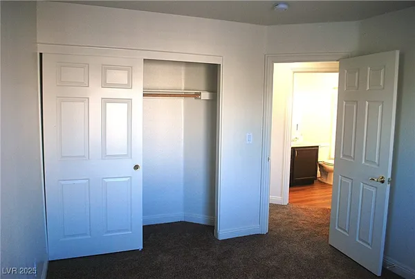 $2,500 | 10031 Cranbrook Falls Court, Las Vegas, NV 89148