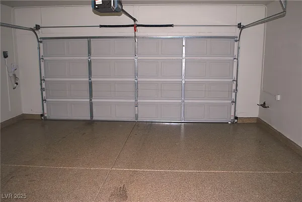 $2,500 | 10031 Cranbrook Falls Court, Las Vegas, NV 89148