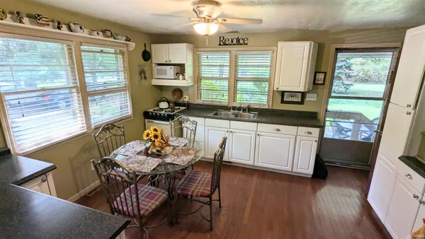 $190,000 | 2428 West Jefferson Street, Plymouth, IN 46563