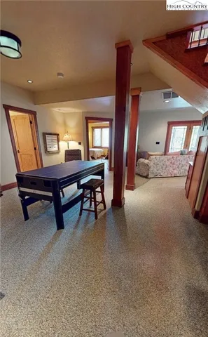 $865,000 | 811 Hemlock Drive, Newland, NC 28657