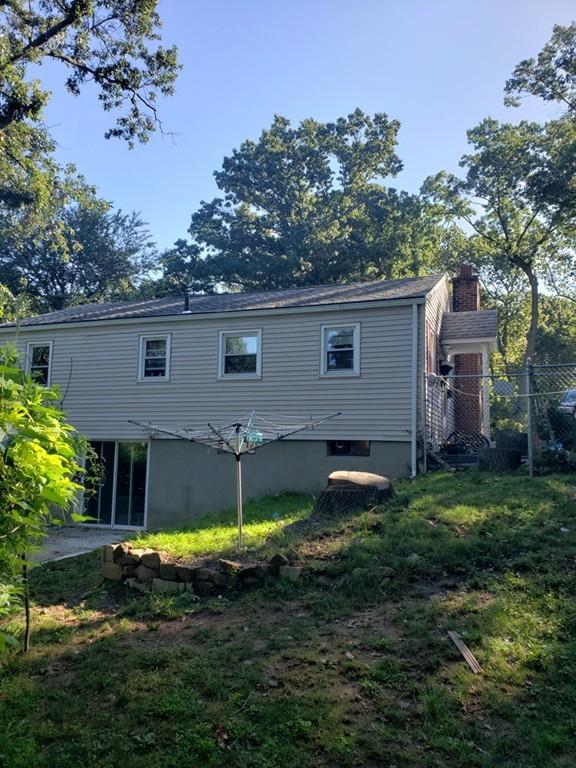 236 West Allen Ridge Road Springfield, MA 01118 - Photo 2 of 25
