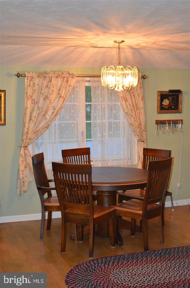322 Maywood Road York, PA 17402 - Photo 11 of 35 Gallery Image 11