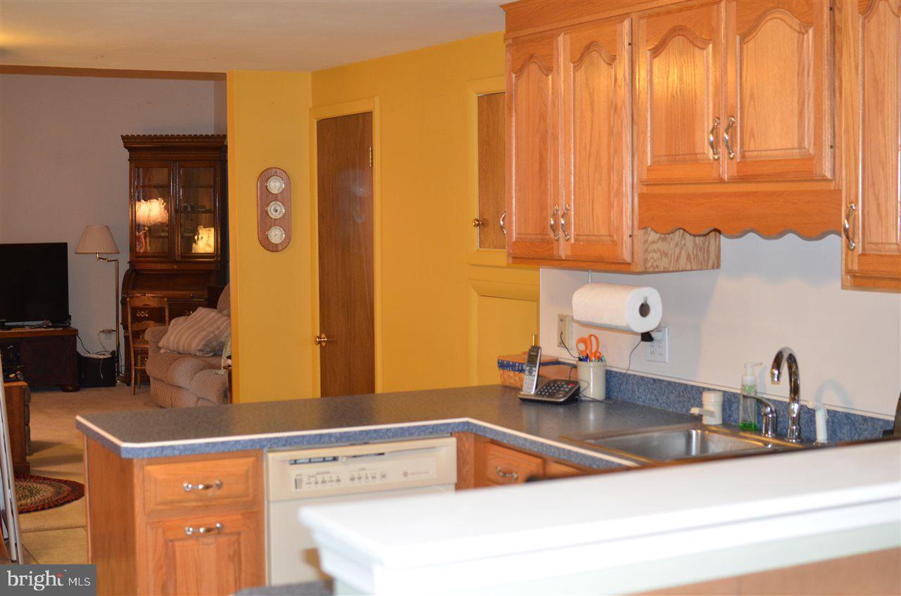 322 Maywood Road York, PA 17402 - Photo 16 of 35 Gallery Image 16
