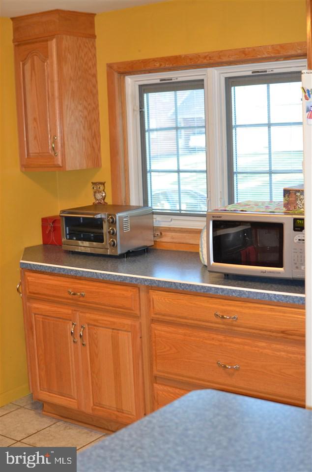 322 Maywood Road York, PA 17402 - Photo 18 of 35 Gallery Image 18