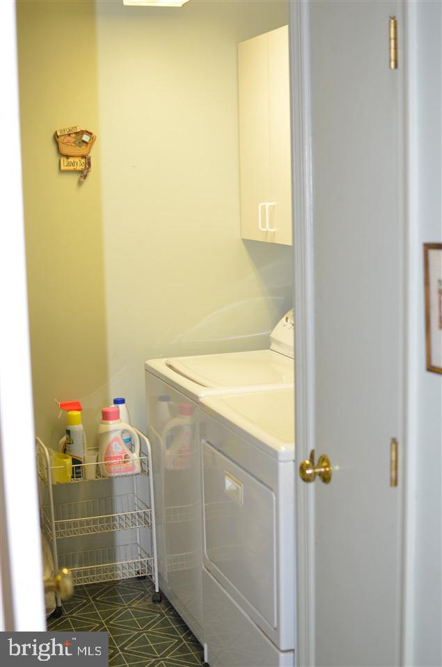 322 Maywood Road York, PA 17402 - Photo 28 of 35 Gallery Image 28