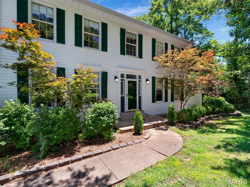 908 North Ballas Road St. Louis, MO 63131 - Photo 2 of 53