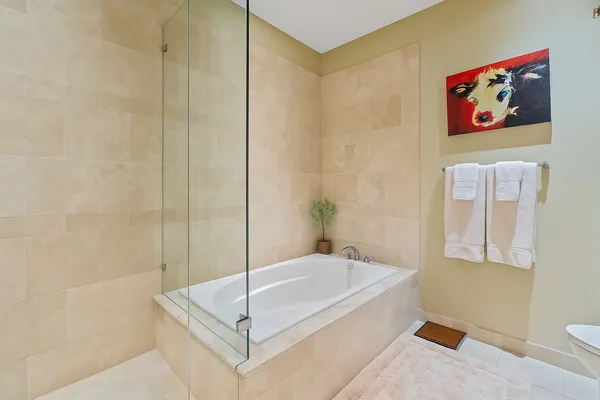 $1,124,800 | 555 East 5th Street, Unit 911, Austin, TX 78701