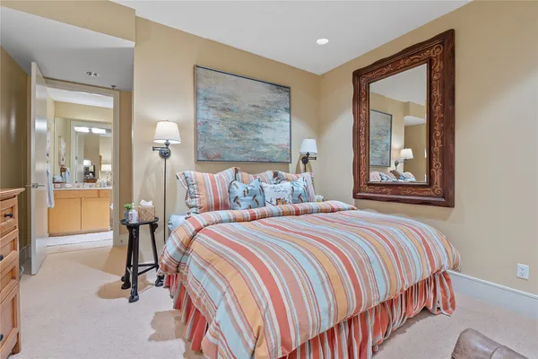 $1,124,800 | 555 East 5th Street, Unit 911, Austin, TX 78701