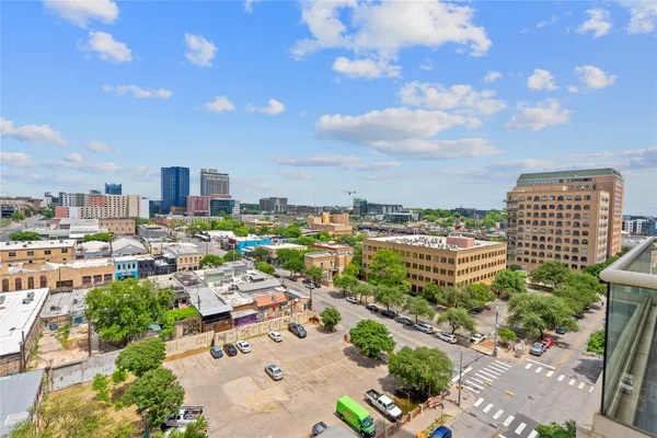 $1,124,800 | 555 East 5th Street, Unit 911, Austin, TX 78701
