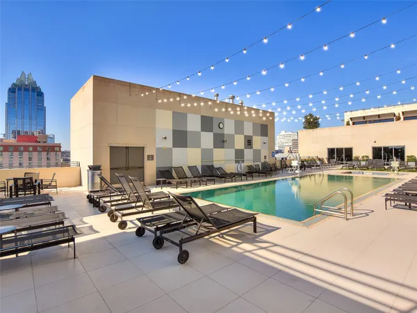 $1,124,800 | 555 East 5th Street, Unit 911, Austin, TX 78701