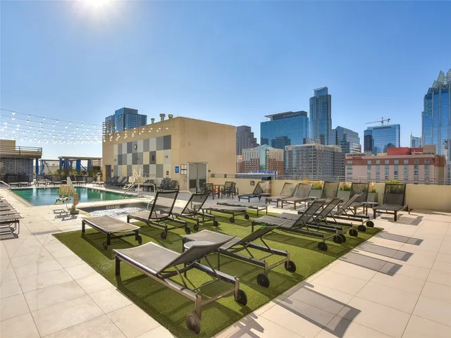 $1,199,800 | 555 East 5th Street, Unit 911, Austin, TX 78701