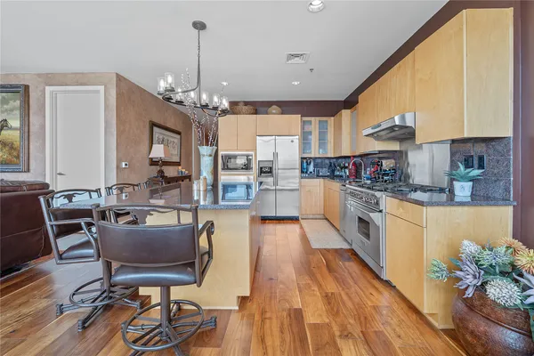 $1,124,800 | 555 East 5th Street, Unit 911, Austin, TX 78701