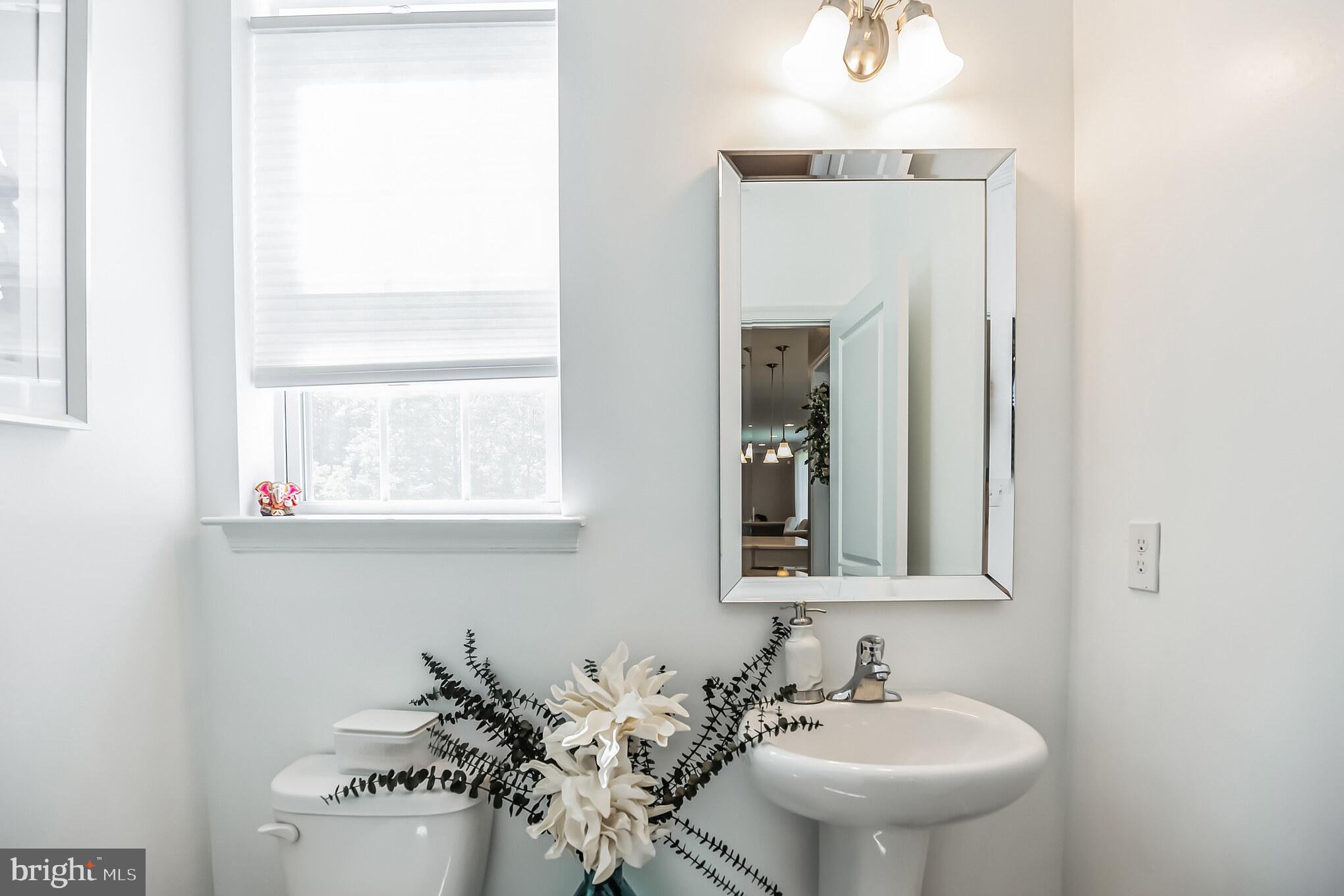 185 Blue Anchor Road Sicklerville, NJ 08081 - Photo 5 of 39