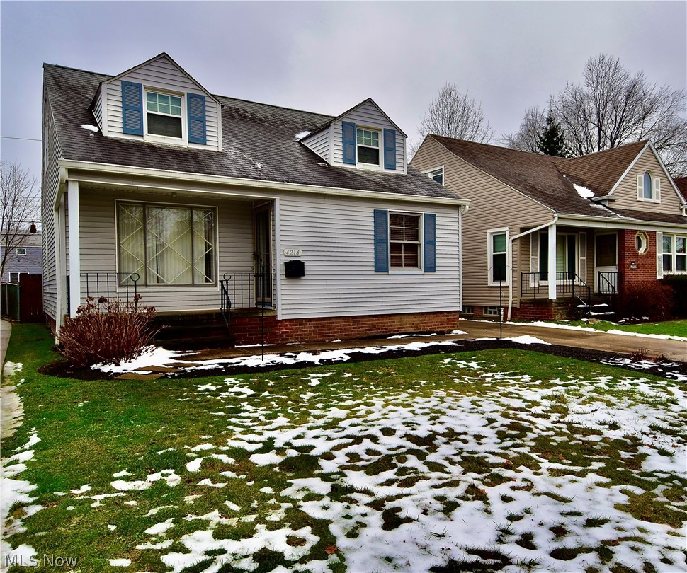 4214 Hinsdale Road South Euclid, OH 44121 - Photo 2 of 28