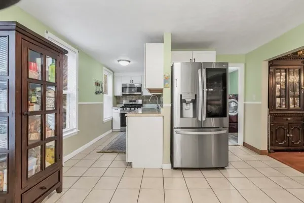 $469,900 | 27 Royal Street, Lowell, MA 01851