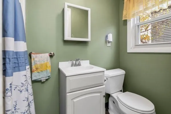 $469,900 | 27 Royal Street, Lowell, MA 01851