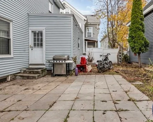 $469,900 | 27 Royal Street, Lowell, MA 01851