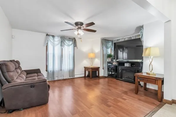 $469,900 | 27 Royal Street, Lowell, MA 01851