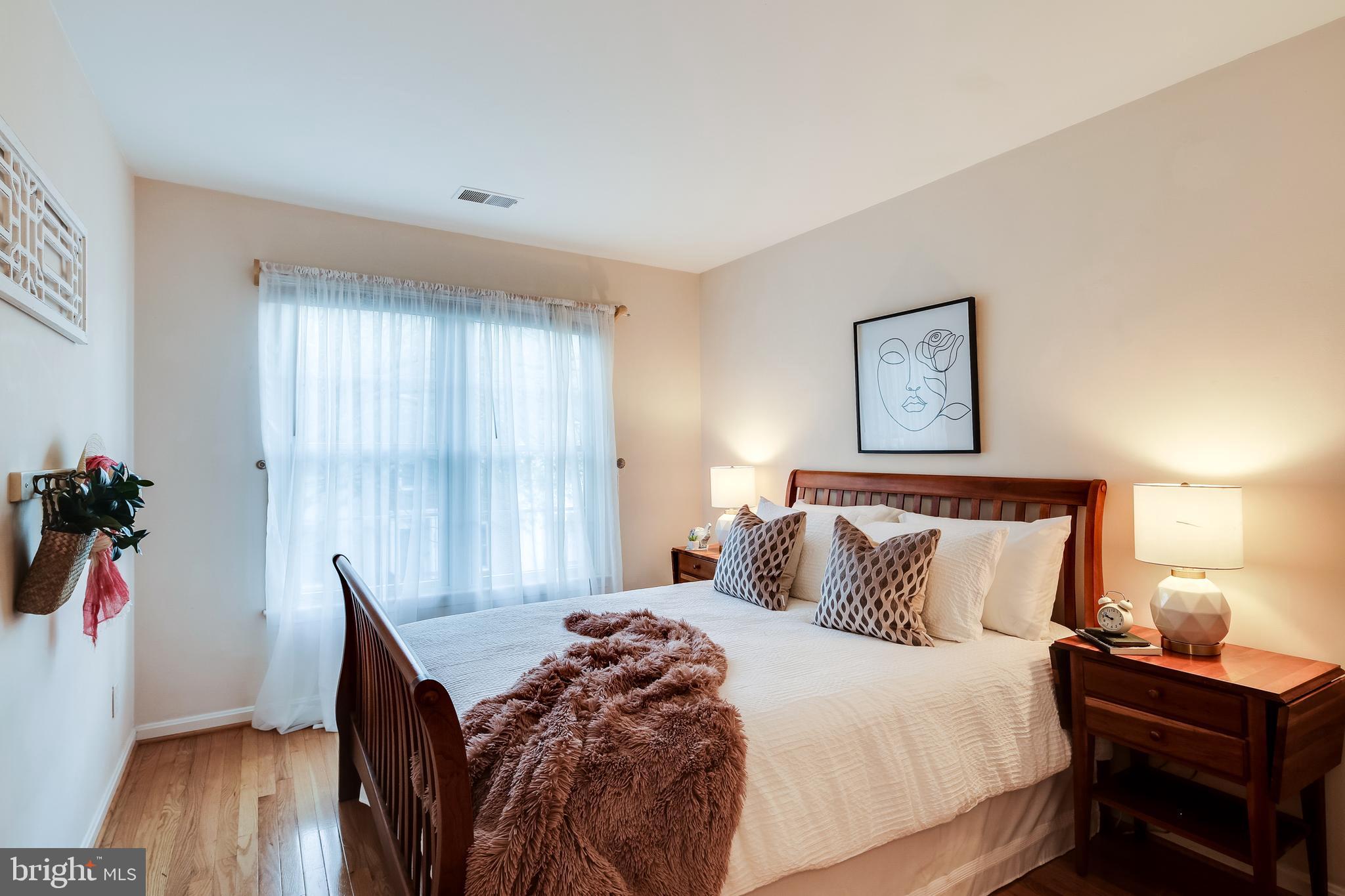 431 Little Quarry Road Gaithersburg, MD 20878 - Photo 20 of 40 2nd Bedroom