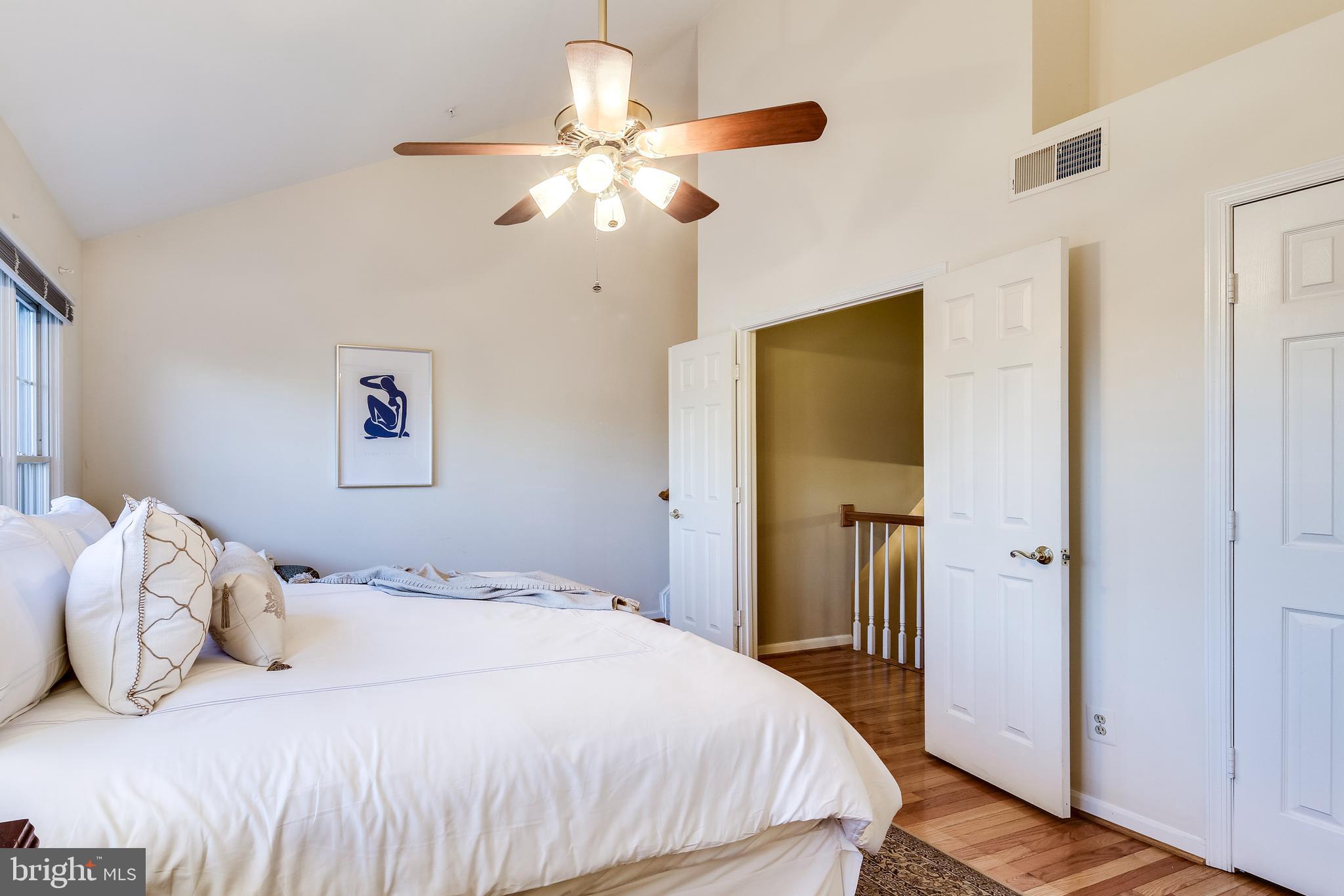 431 Little Quarry Road Gaithersburg, MD 20878 - Photo 23 of 40 Primary Bedroom