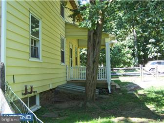 59 Westtown Road Thornton, PA 19373 - Photo 3 of 12 Gallery Image 3