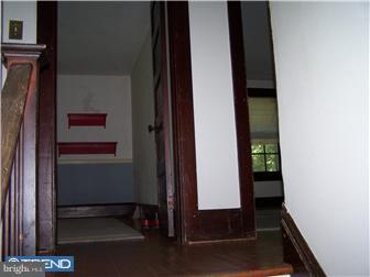 59 Westtown Road Thornton, PA 19373 - Photo 7 of 12 Foyer