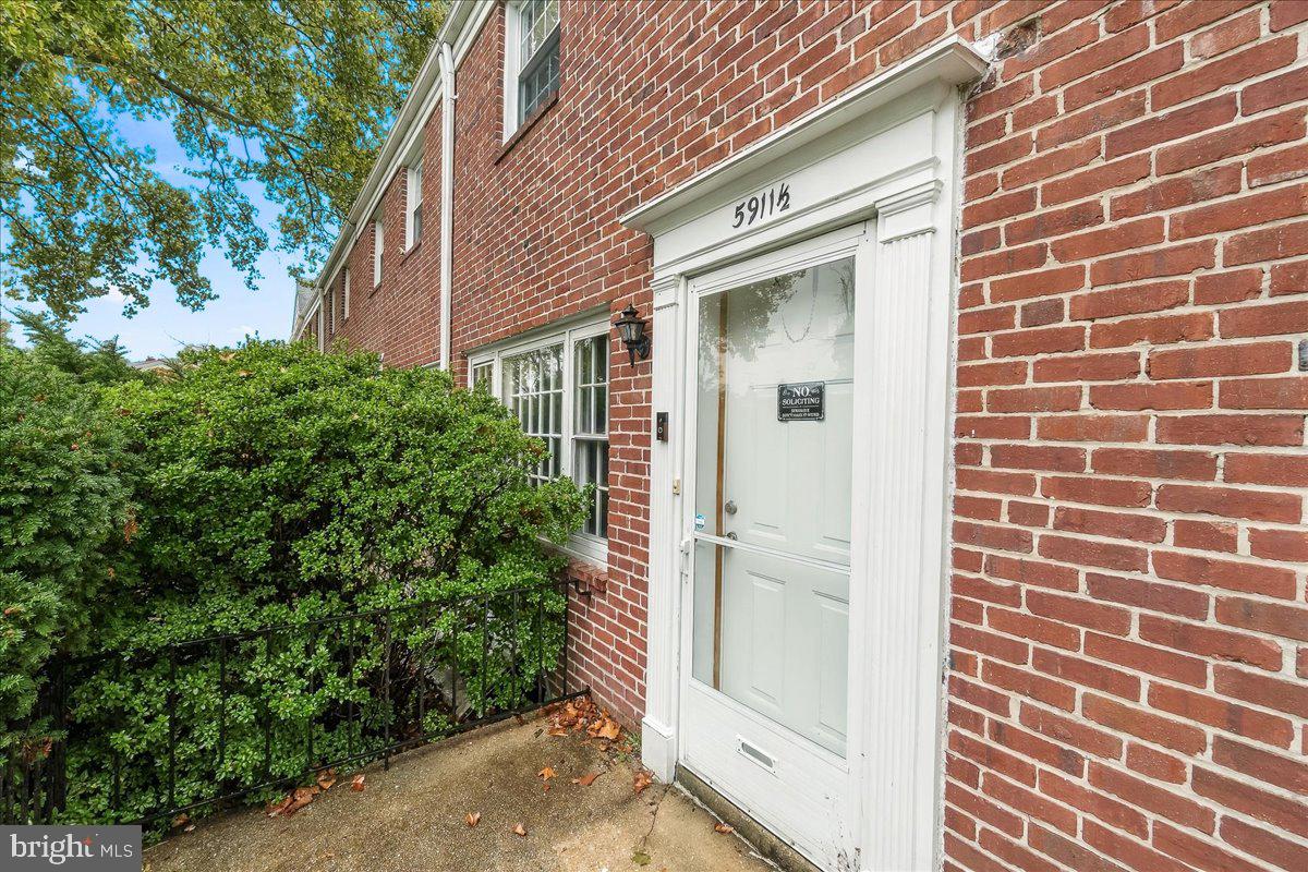 5911 1/2 Ayleshire Road Baltimore, MD 21239 - Photo 5 of 33 Gallery Image 5