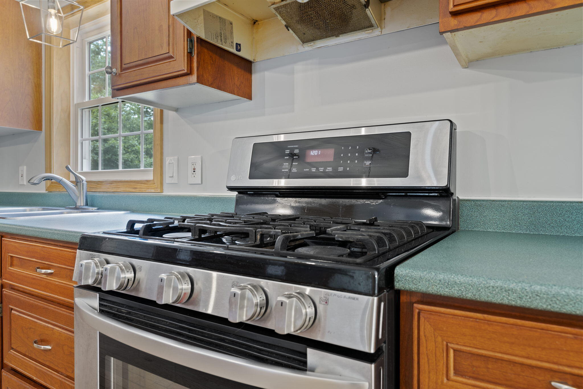 30 Winterberry Road West Bath, ME 04530 - Photo 14 of 62 27-web-or-mls-DSC07206
