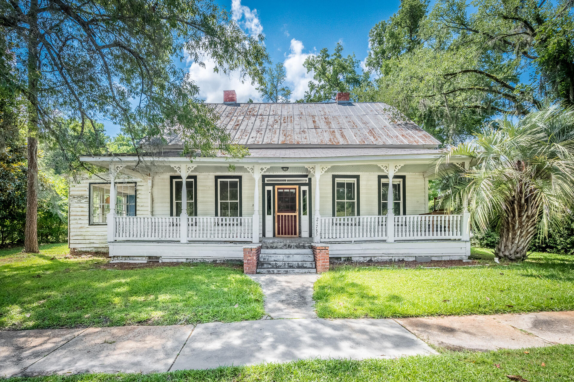 21785LowcountryHwy-01