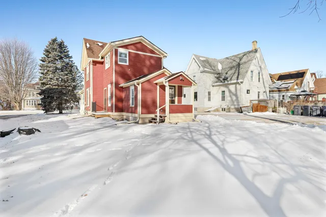 $249,900 | 610 Milton Avenue, Janesville, WI 53545