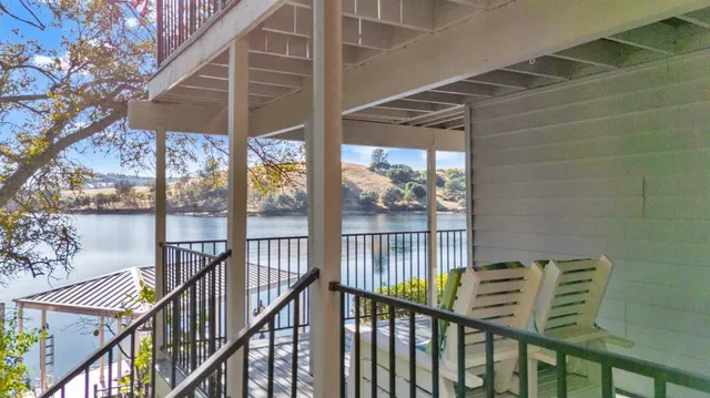 $2,199,000 | 816 Foothill Road, Unit 2, Copperopolis, CA 95228