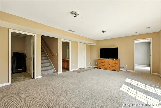 $329,900 | 7360 Navilleton Road, Floyds Knobs, IN 47119