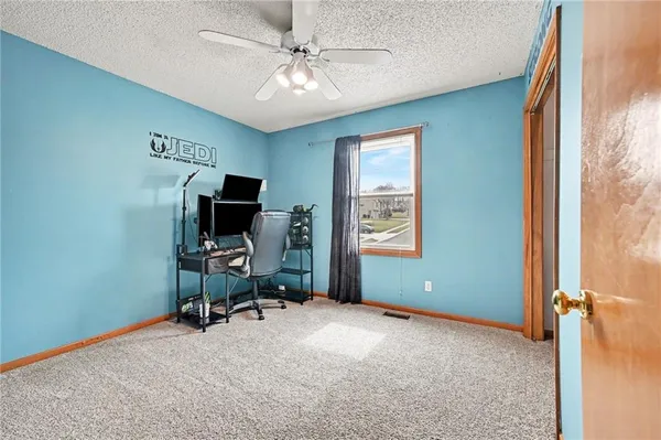 $340,000 | 9600 Northwest 87th Terrace, Kansas City, MO 64153