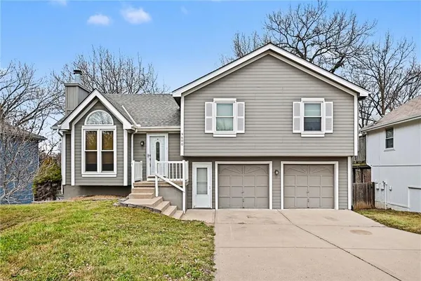 $340,000 | 9600 Northwest 87th Terrace, Kansas City, MO 64153