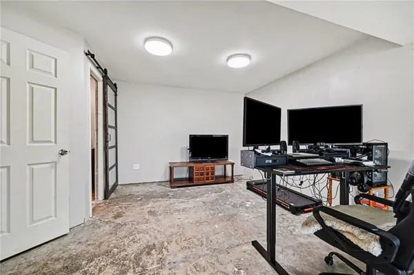 $340,000 | 9600 Northwest 87th Terrace, Kansas City, MO 64153