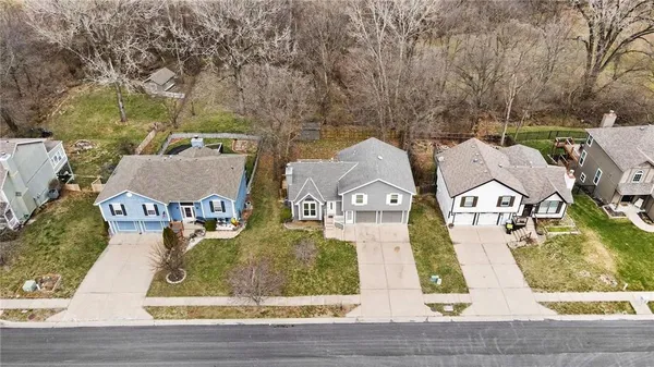 $340,000 | 9600 Northwest 87th Terrace, Kansas City, MO 64153