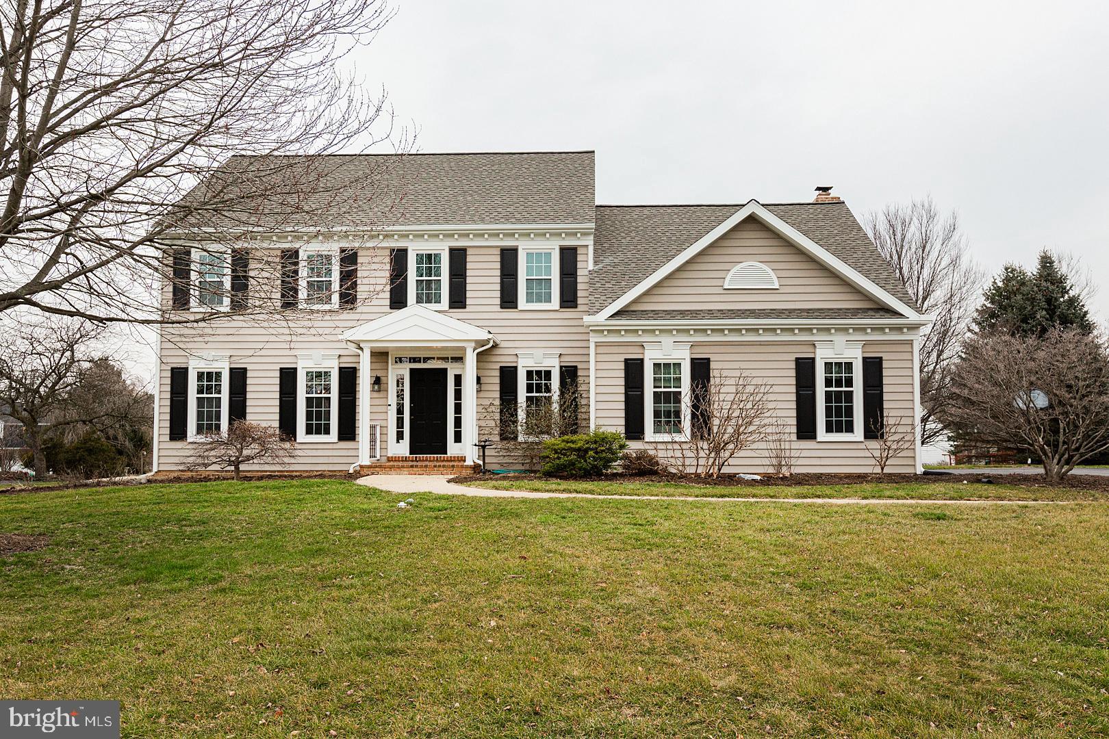 39 Old Post Lane Lititz, PA 17543 - Photo 2 of 53