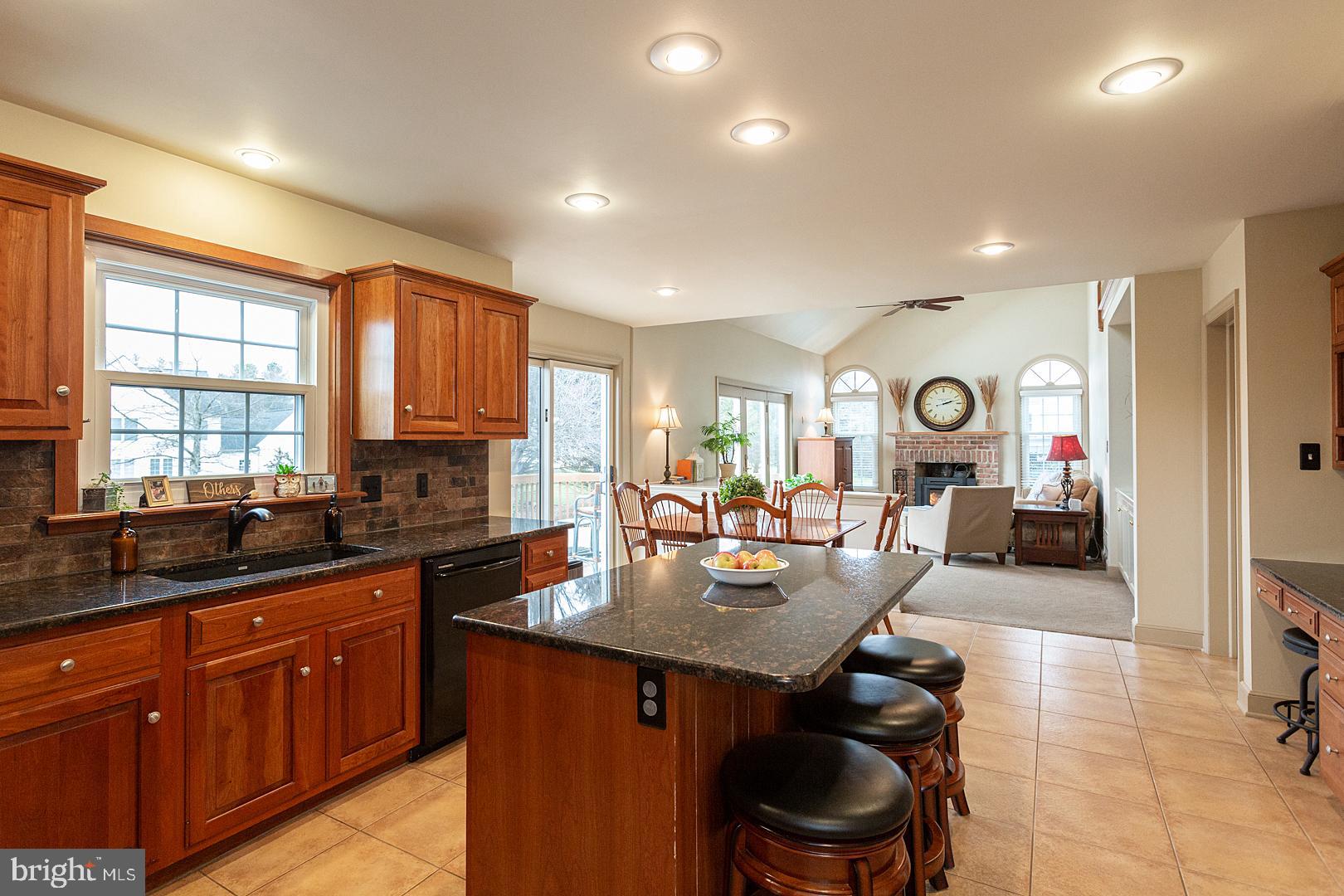39 Old Post Lane Lititz, PA 17543 - Photo 16 of 53